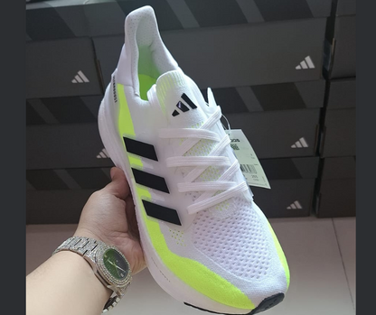 Adidas Ultraboost 5 (2024) (AUTHENTIC  ORIGINAL)